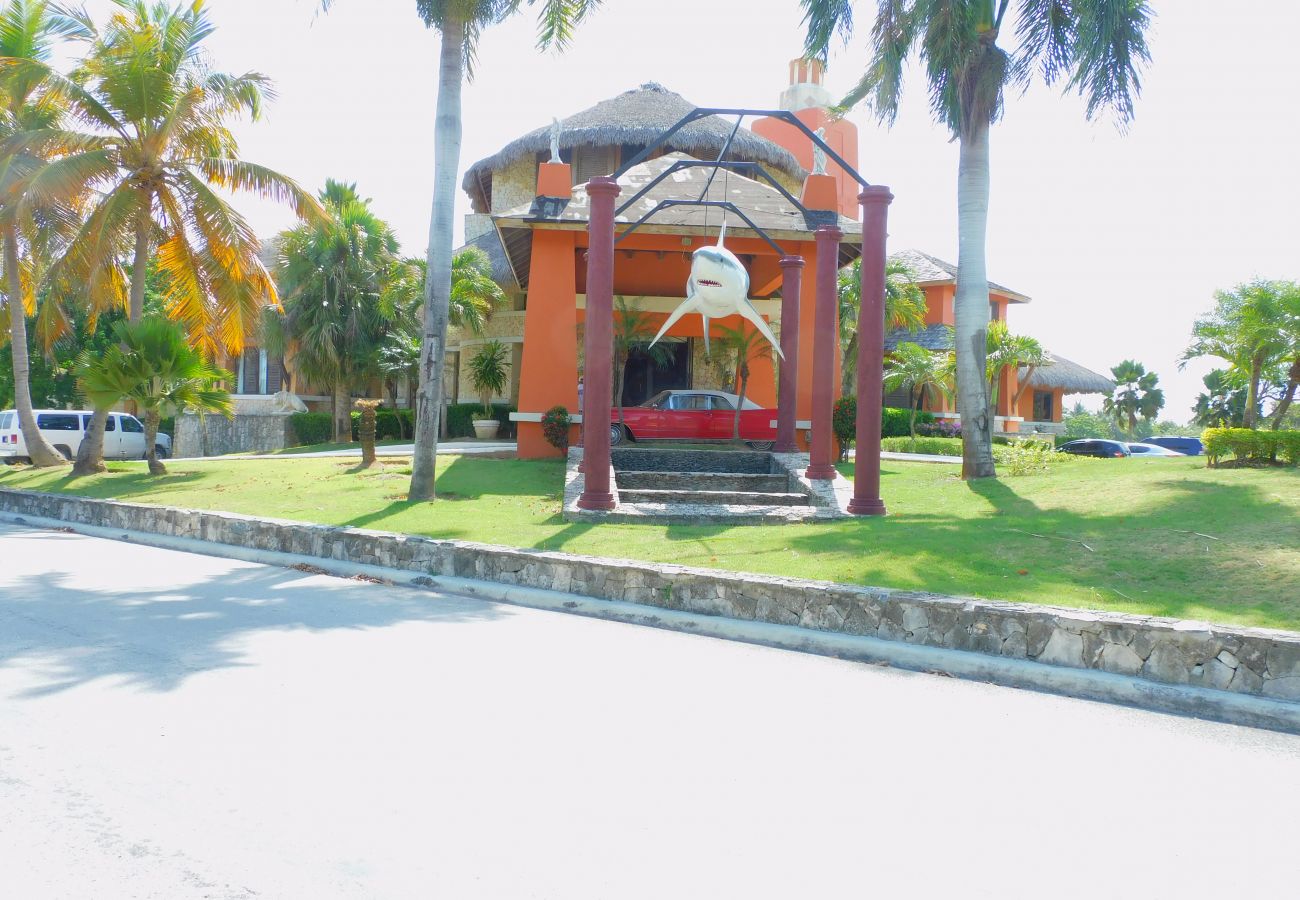 Apartment in Bávaro - New apartment with shared pool in Playa Bavaro.