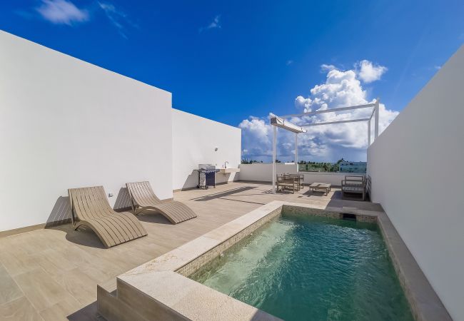  in Bávaro - Gorgeous Private Picuzzi in New Penthouse Los Corales. A5