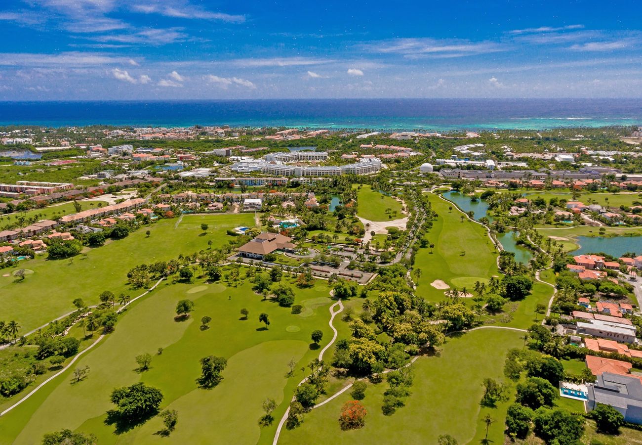 Apartment in Bávaro -  Beauty Golf views in Golf Suites Cocotal 7132