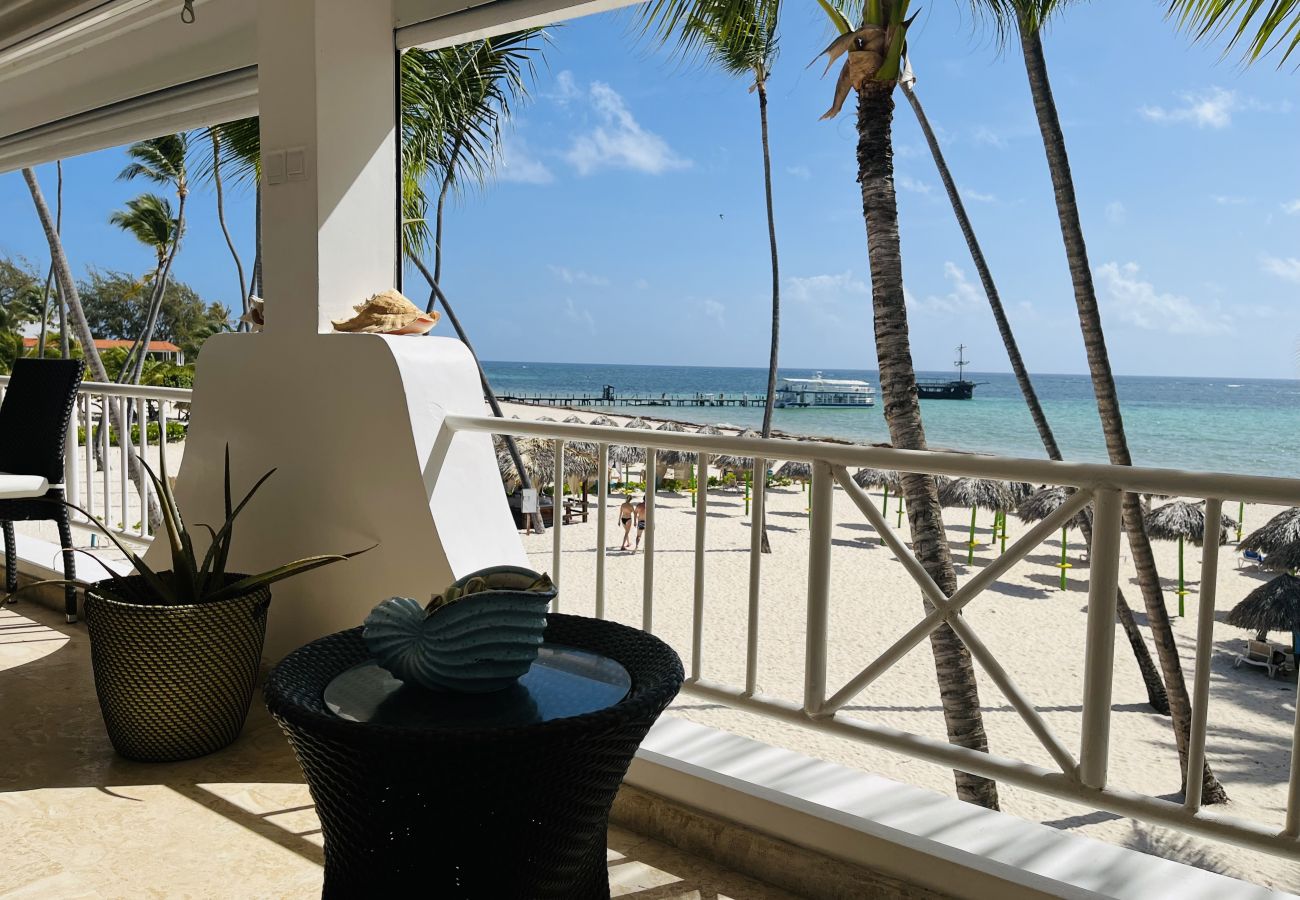 Apartment in Bávaro - Beach front Flor de Mar. Los Corales. Playa Bavaro
