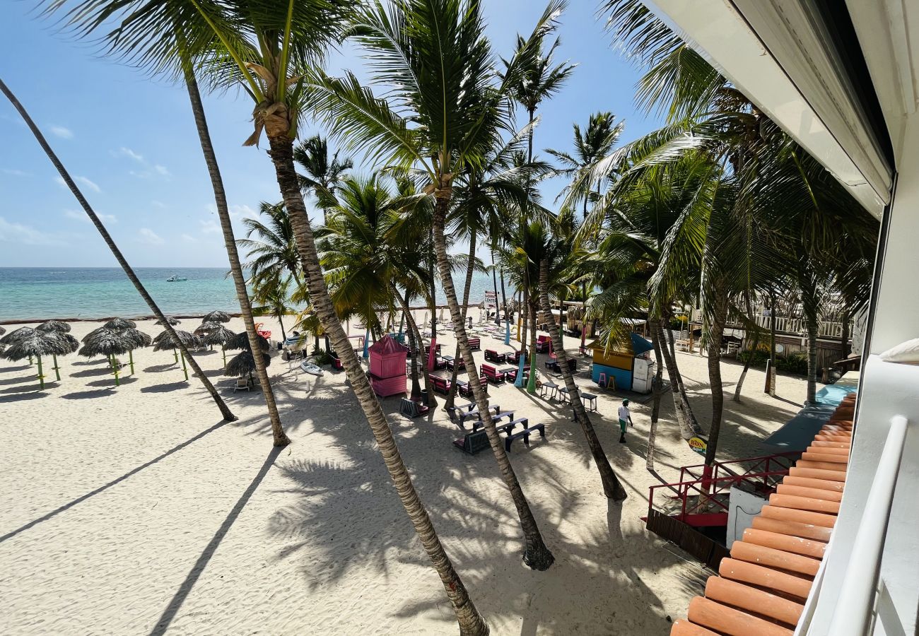 Apartment in Bávaro - Beach front Flor de Mar. Los Corales. Playa Bavaro