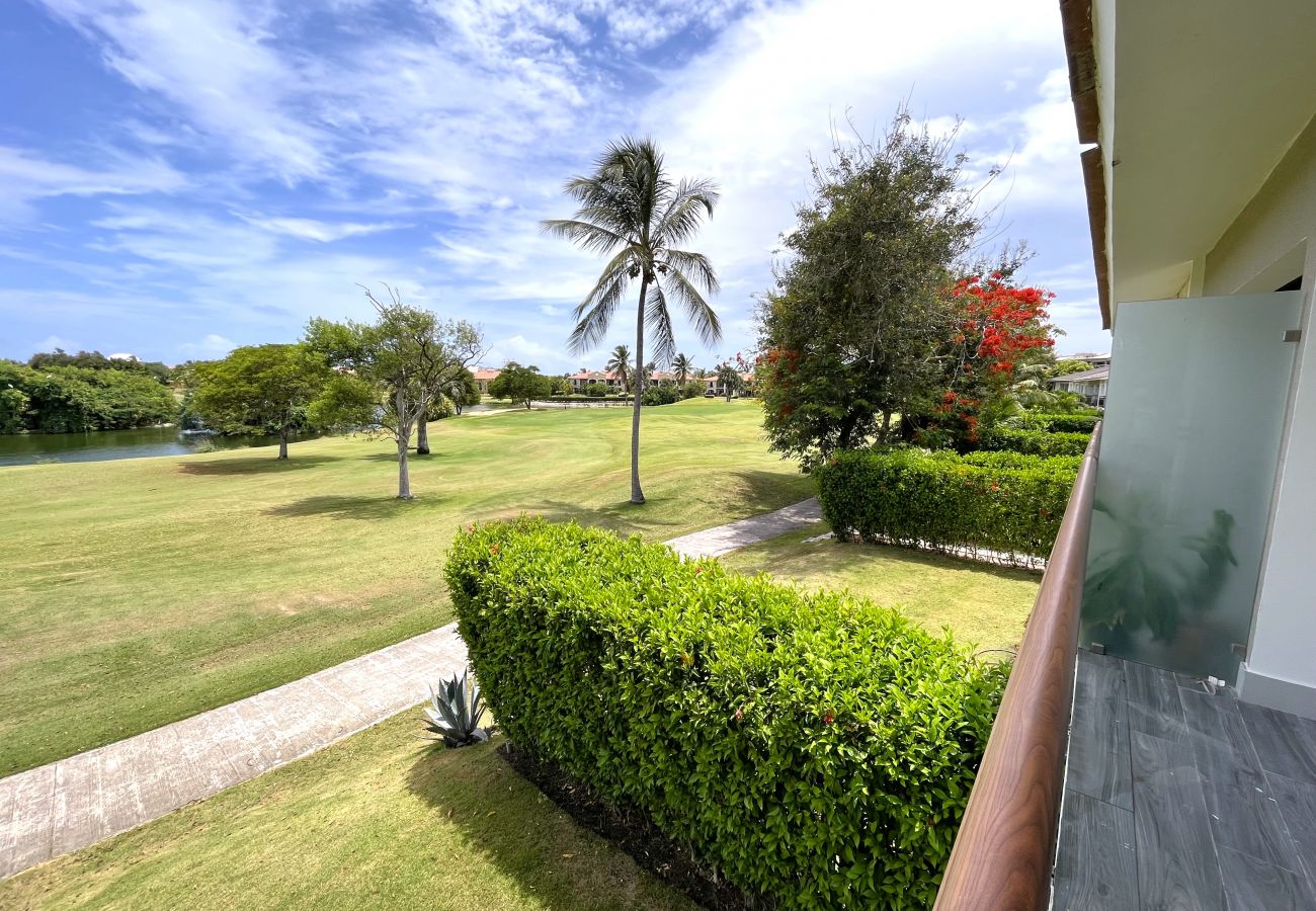 Apartment in Bávaro - Amazing Golf views 3 bedrooms apartment in Cocotal