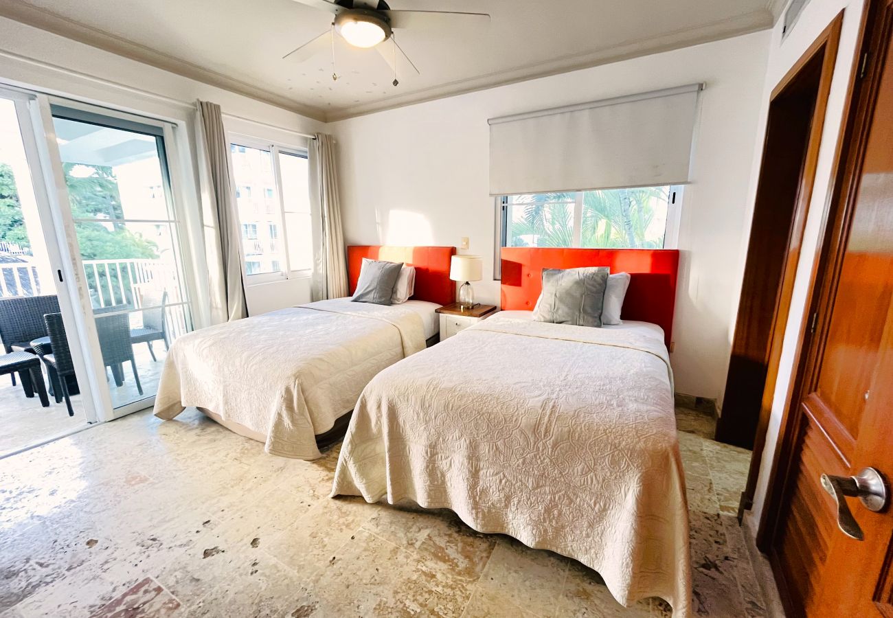 Apartment in Bávaro - Beauty pool views aparment with private beach.O201